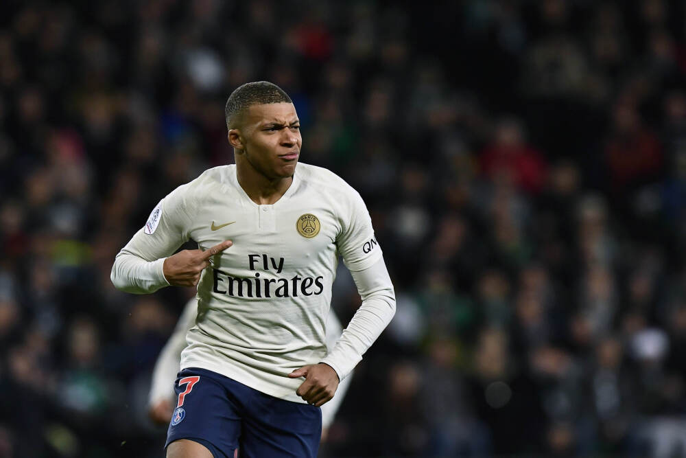 诺贝尔经济学奖得主迈克尔·斯宾塞：中美AI发展“基本不相上下”